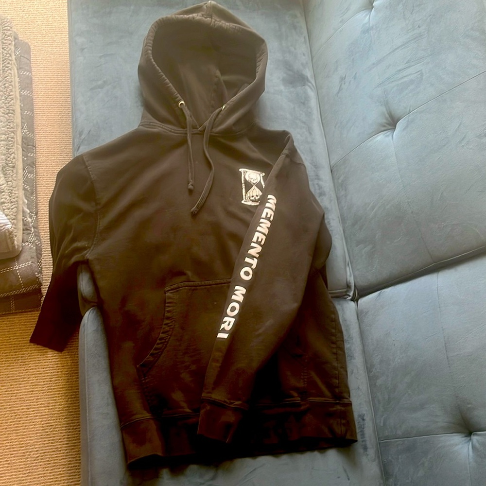 Memento Mori collectors sweater